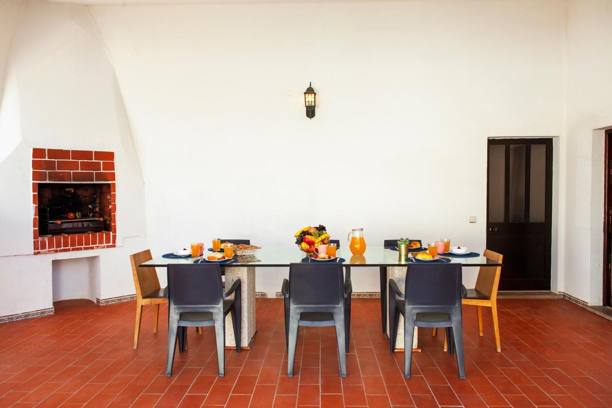 Bellegarde By Algarve Vacation