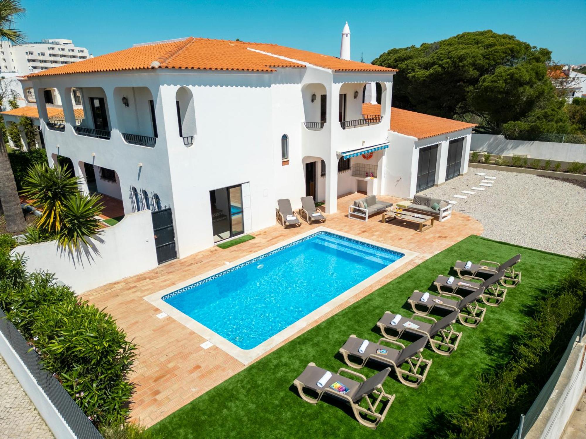 Bellegarde By Algarve Vacation Villa *